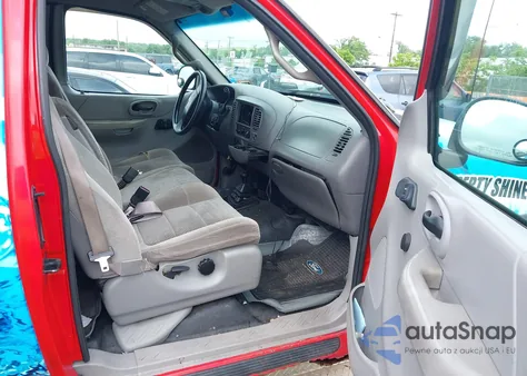 2001 Ford F-150 Lariat/Xl/Xlt z USA, uszkodzony, nr VIN 1FTRX18W01NA79384